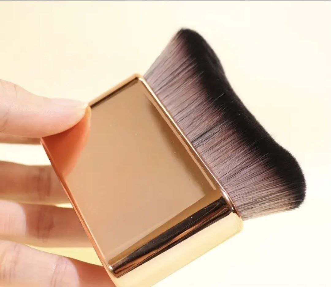 Brosse à poussière champagne